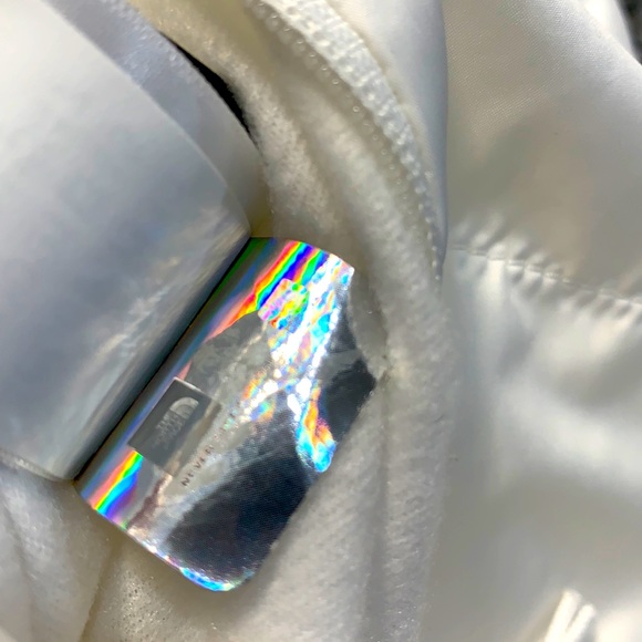 The North Face Mossbud white reversible vest swirl faux fur - Picture 6 of 13